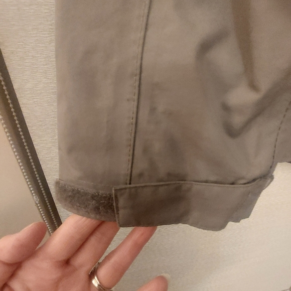 Bass Pro Men's HPR Bone Dry Rain Jacket - Picture 7 of 13